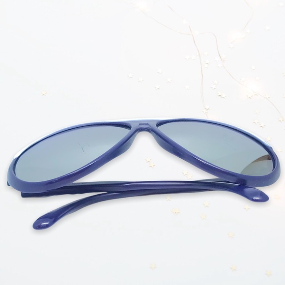 Funky 80's Vintage Aviator-Inspired Sunglasses - Picture 3 of 10